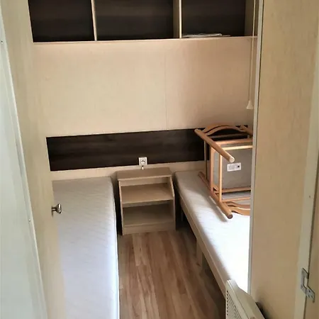 Mobilhome 40 M2, 3 Chb, Terrasse Arboree 20 M2, Camping 4 Etoiles