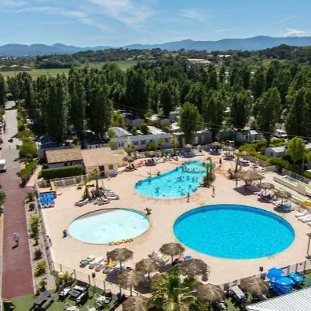 Mobilhome 40 M2, 3 Chb, Terrasse Arboree 20 M2, Camping 4 Etoiles Parque de Campismo Fréjus