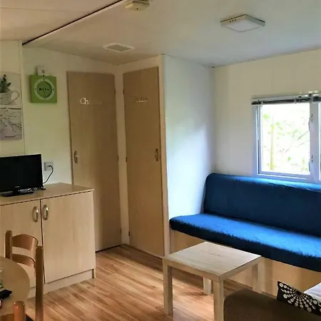 Mobilhome 40 M2, 3 Chb, Terrasse Arboree 20 M2, Camping 4 Etoiles
